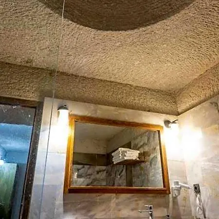 Majestic Cave House Hotel 4*
